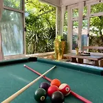 Daire Gorana With Swimming Pool