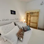 Gorana With Swimming Pool Daire Jelsa (Hvar)