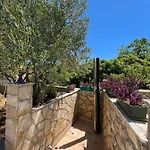 Gorana With Swimming Pool * Jelsa (Hvar)