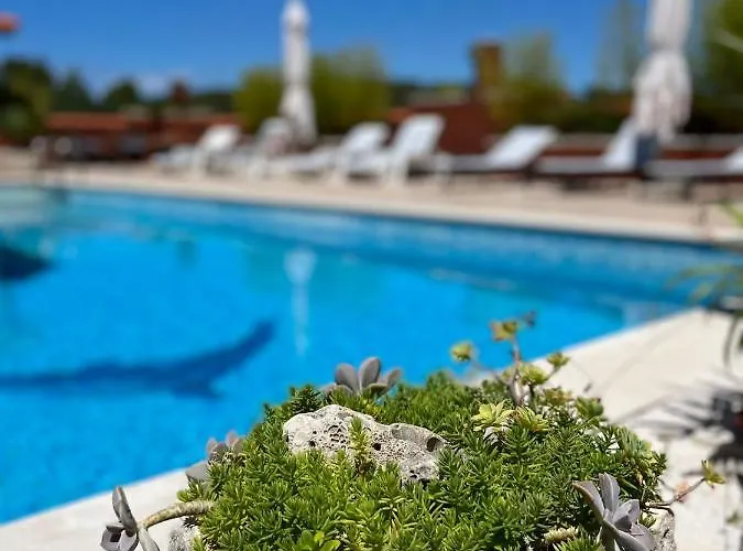 Gorana With Swimming Pool Lägenhet *